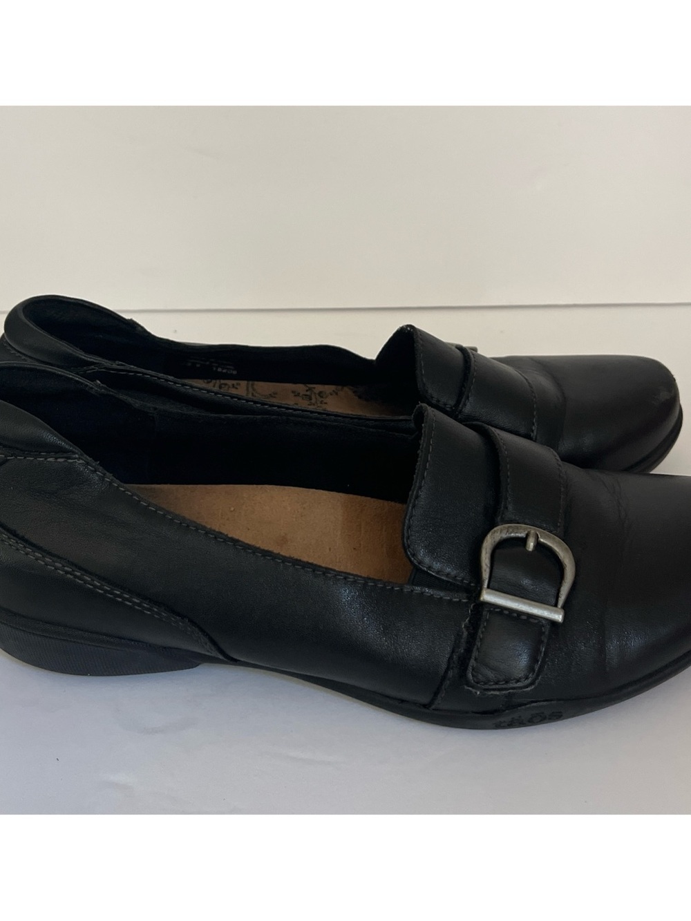 Taos Black Leather Uppity Slip Ons Women’s Size 9 - Picture 4 of 8